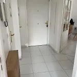 With Private Garden, Pool & 150 M דירה אנטיב