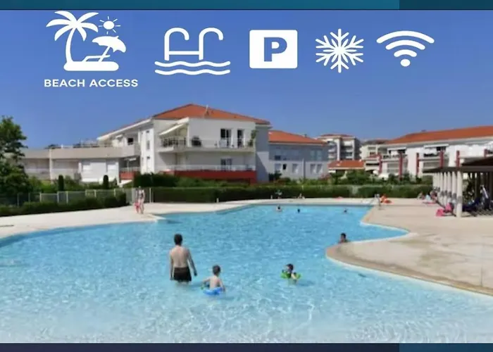 With Private Garden, Pool & 150 M 아파트